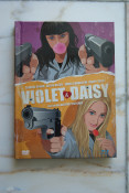 [Fotos] Violet & Daisy – Limited Collector’s Edition Mediabook