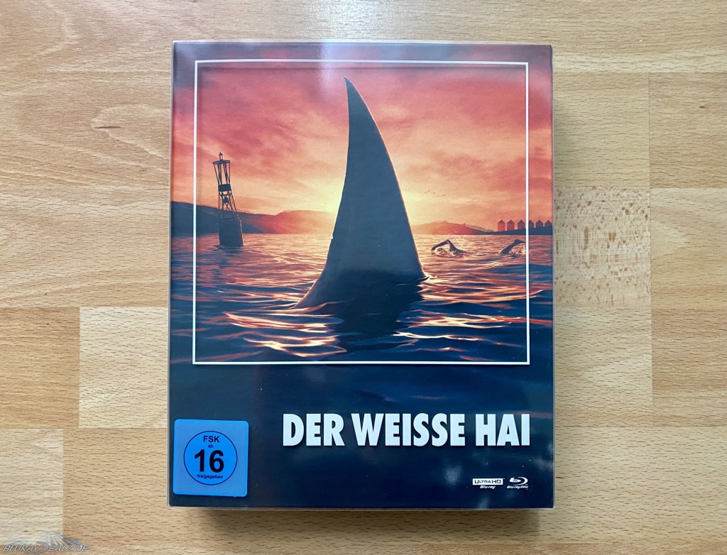 JAWS-Vault-Limited-Collector-Edition-01